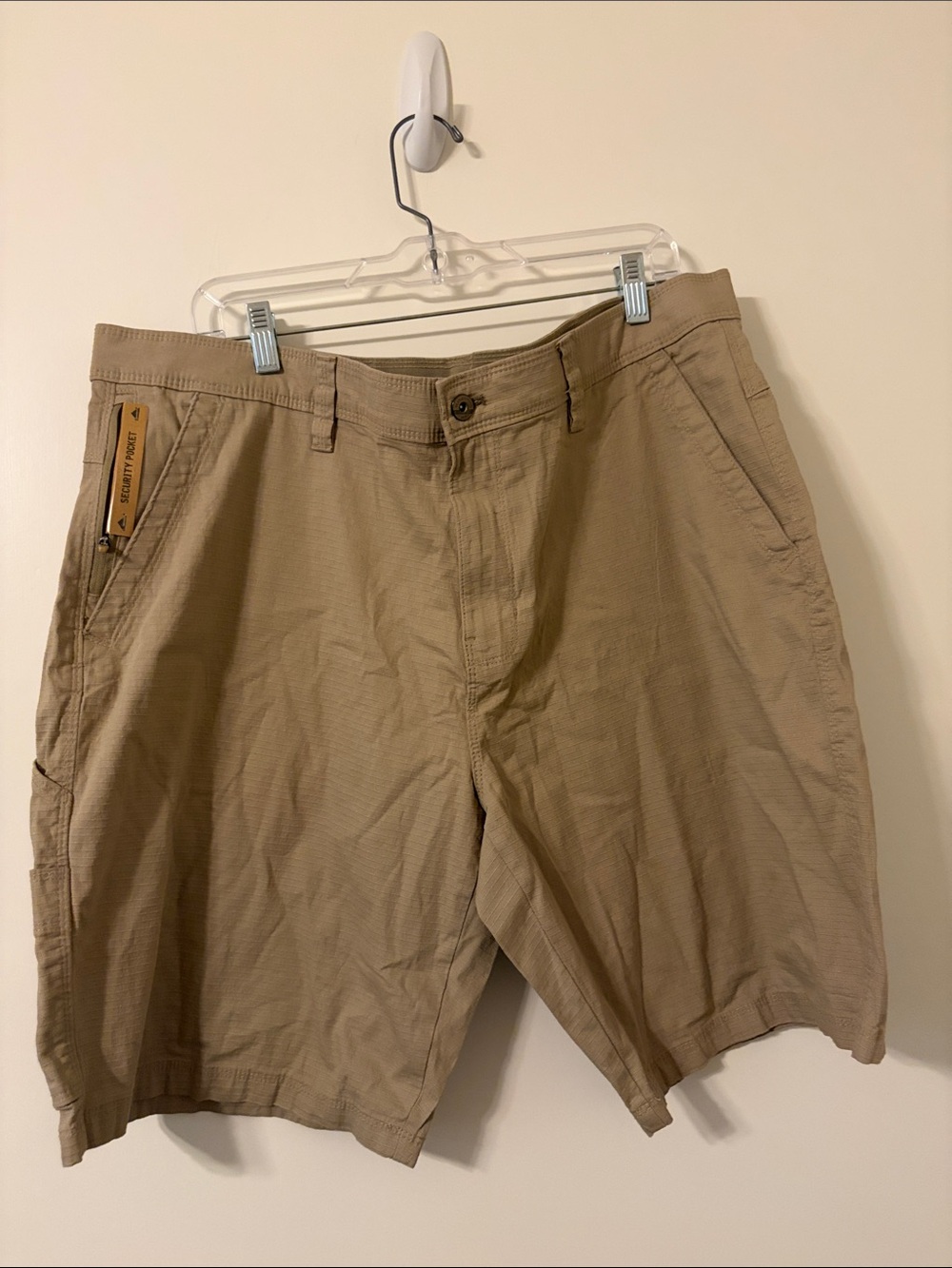 Weatherproof Men's Cargo Shorts in Khaki